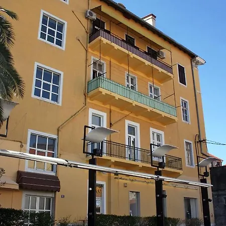 With Wifi - 4856 Split